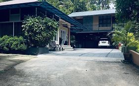 Fab Valley Homestay